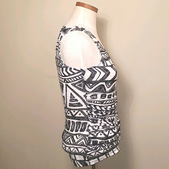 INC International Concepts Tribal Ruched Cut Out Back Black White Top SP - Picture 6 of 16